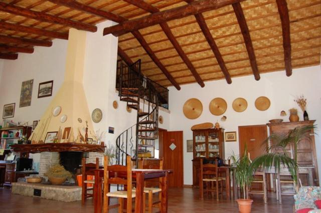 Agriturismo Villa Degli Ulivi San Vero Milis المظهر الخارجي الصورة